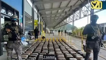 Colombia y Costa Rica incautan 2,6 toneladas de cocaína en operación conjunta contra el narcotráfico
