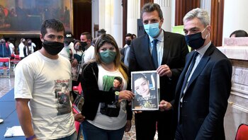 Los padres de Tahiel junto