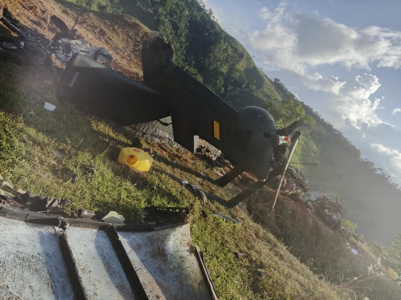 El ataque ocurrió mientras la tripulación realizaba operaciones en la región - crédito Grupo de difusión Reporte de emergencias / WhatsApp