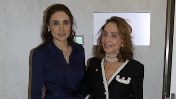 Paloma Segrelles y su madre, Paloma de Arezana, reaparecen desoladas tras la muerte de su padre: "Hay que seguir"