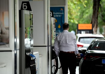 El precio de la gasolina cambia todos los días (Reuters)