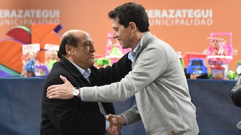 De Pedro junto al intendente