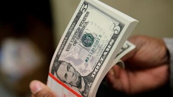 El dólar libre subió a