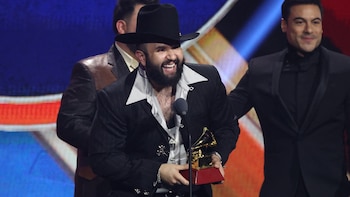 Carin León evita la polémica