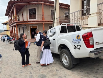 El Tribunal Superior de Cuentas envió un equipo a la Alcaldía Municipal de Yuscarán para verificar denuncias sobre un presunto uso inadecuado de bienes públicos.