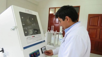 Minedu impulsa webinars gratuitos para docentes y estudiantes para fortalecer publicación científica en universidades