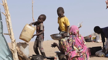 Las paramilitares RSF toman otras