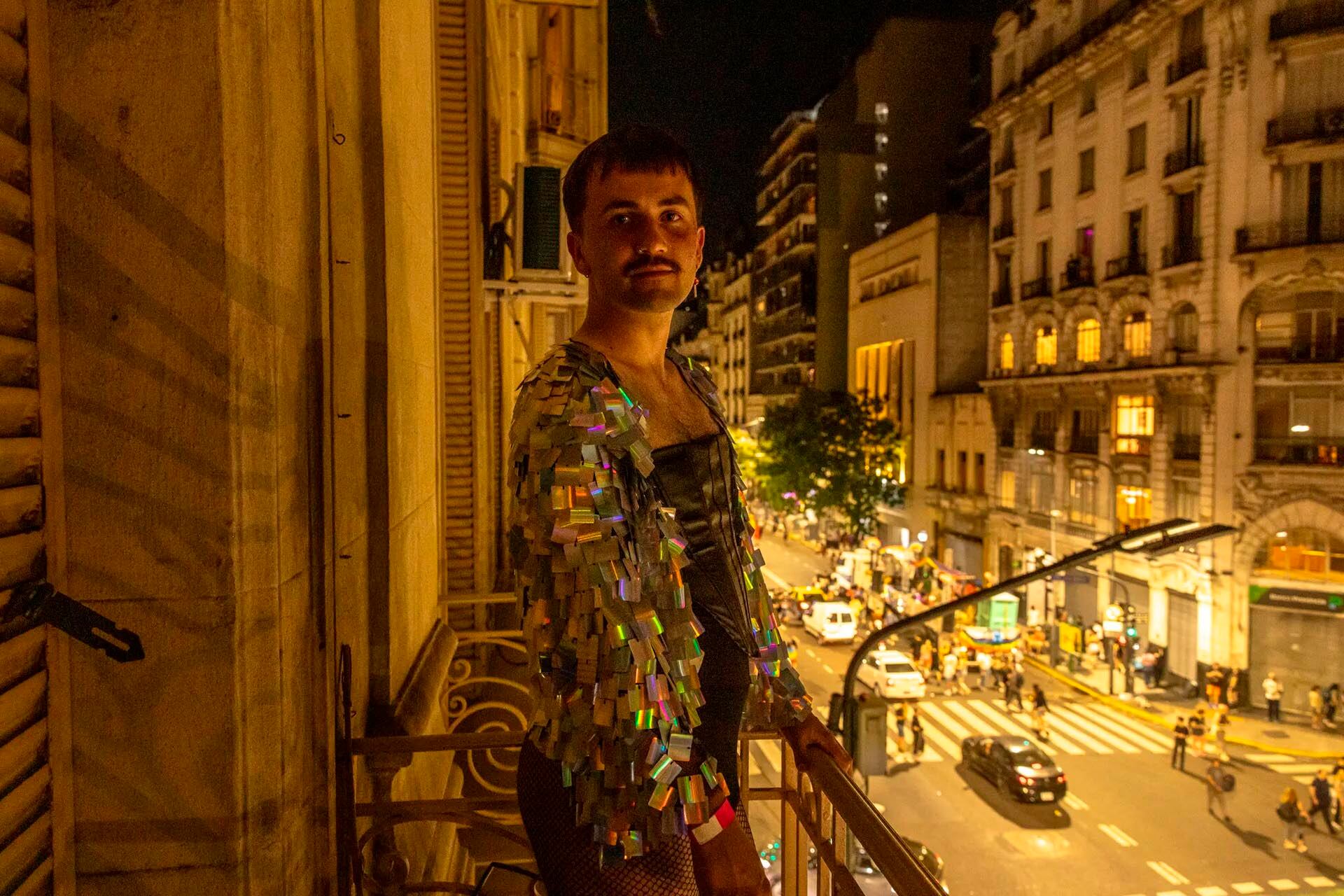 Igor Muzalevskii durante una fiesta rusa posterior a la del Orgullo en Buenos Aires.