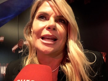 Makoke compara a Juls Janeiro con Belén Esteban:"Es muy Belén, habla sin tapujos y sin filtro".
Makoke atraviesa uno de sus momentos más felices y así lo ha dejado claro durante su última aparición pública, en la que ha hablado de su matrimonio, su familia y algunos de los nombres propios que marcan la actualidad televisiva. La colaboradora asegura que continúa "en una luna de miel" y que está disfrutando especialmente de esta etapa junto a su marido, sus hijos, sus nietos, sus hermanas y sus amigas. Convertida en una abuela completamente entregada, reconoce que sus nietos la tienen "loca" y que disfruta especialmente de planes familiares como las visitas a la Warner o la celebración de Halloween.
EUROPA ESPAÑA SOCIEDAD
EUROPA PRESS REPORTAJES