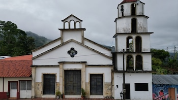 Ataque con explosivos en Sardinata, Norte de Santander: una iglesia sufrió graves daños