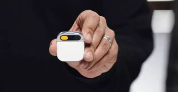 AI Pin ha recibido críticas por su bajo rendimiento y pocas opciones de uso. (HUMANE)