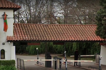 El ingreso al barrio privado