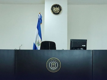 La investigación en Santa Ana comenzó tras una denuncia presentada el 17 de febrero de 2026 por la representante legal de la asociación afectada./(Centros Judiciales El Salvador)