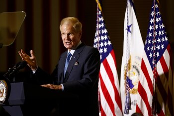Fotografía de archivo del administrador de la NASA, Bill Nelson. EFE/EPA/Ting Shen / POOL