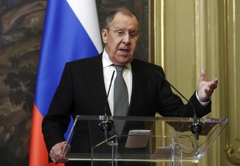 Lavrov apuntó contra Occidente y