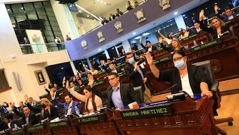 El decreto publicado en el Diario Oficial exhibe giros frente al diseño original, tras ajustes continuos y presión externa sobre riesgos, fondos públicos y supervisión de activos digitales (Foto cortesía Asamblea Legislativa)