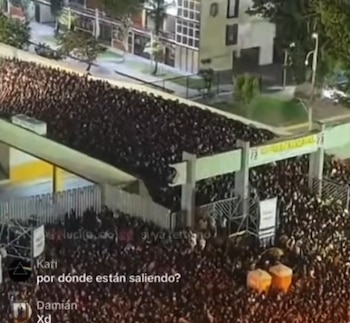 Stray Kids detuvo concierto en