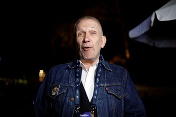 El diseñador de moda Jean