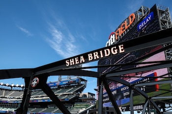 Una postal del histórico Shea Bridge, ubicado en el hoy llamado "Citi Field" y antes conocido como Shea Stadium, donde Los Beatles tocaron en 1965 (Foto: Vincent Carchietta-USA TODAY Sports)
