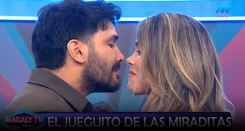 Israel Dreyfus sorprende a Luciana Roy durante juego de miraditas y Magaly Medina lanza comentario. Captura: Magaly TV La Firme.