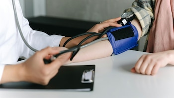 Las 10 medidas que ayudan a bajar la presión arterial