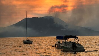 El presidente López Obrador aseguró que ya se atiende el incendio en el municipio mexiquense