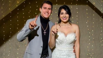 Chicote Calderón y su esposa