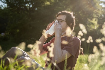 Además de la predisposición genética,