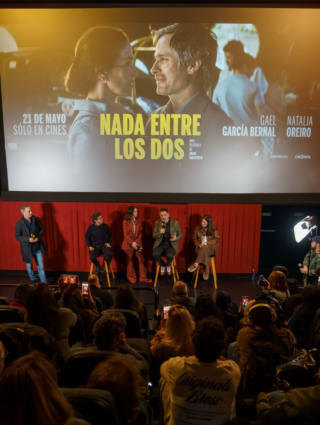 La premiere de Nada entre los dos