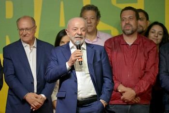 Lula da Silva habla ante sus seguidores tras las elecciones en Brasil