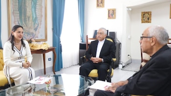 Reunión entre el IRTP y la Conferencia Episcopal abordó la cobertura mediática de la visita papal.