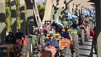 Imágenes del "tractorazo" del martes