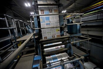 Fotografía de una rotativa en