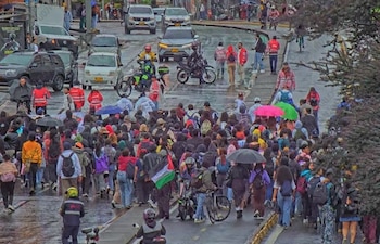 La Secretaría de Movilidad reporta congestión significativa y desvíos obligatorios en ambos sentidos de la carrera 7 por las marchas en Bogotá - crédito Secretaría de Movilidad