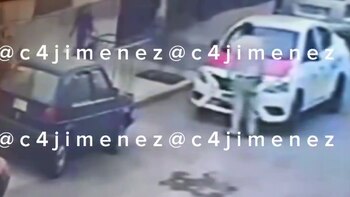 Un hombre acosó a una