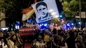 Cientos de manifestantes se concentran