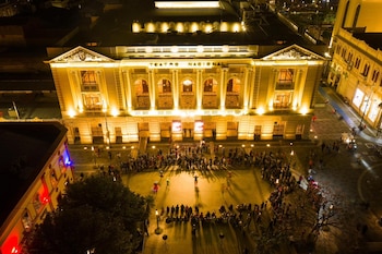 El Centro Histórico de San Salvador recibió 760 mil visitantes en Semana Santa, generando una demanda récord en hotelería y actividades recreativas. (Cortesía: Ministerio de Obras Públicas)