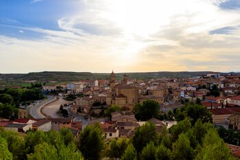Atardecer en Elciego (en eusquera