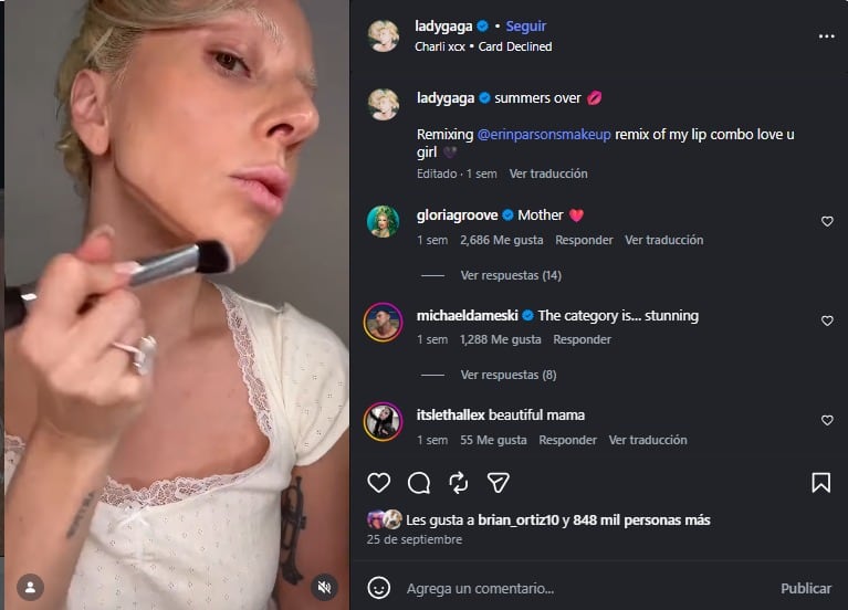 Lady Gaga ha mostrados sus rutinas de maquillaje recientemente.