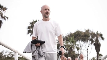 Barristas de Universitario fueron a la casa de Javier Rabanal tras derrota en Copa Libertadores: “Para meter presión”