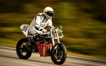 Motocicleta eléctrica propulsada por hidrógeno.