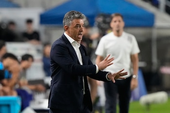 Marcelo Gallardo, con una derrota y un empate en sus dos primeros partidos al frente de Ecuador (AP Foto/Ahn Young-joon)