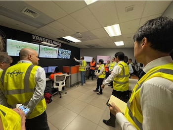 La inspección incluyó una revisión de las condiciones de pista para una posible ruta directa entre Panamá y Tokio. Tomada de Instagram