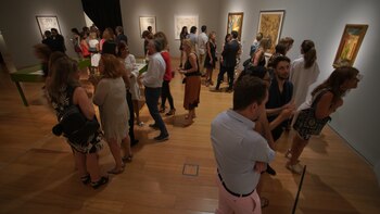 Los invitados observaron las