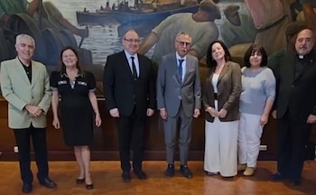 Miembros titulares de la Comisión