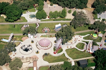 En Neverland, Michael Jackson organizó eventos benéficos y recibió a miles de niños y admiradores de todo el mundo