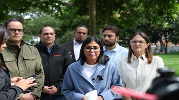 Delcy Rodríguez pide suspender las sanciones para facilitar la respuesta a los terremotos en Venezuela
