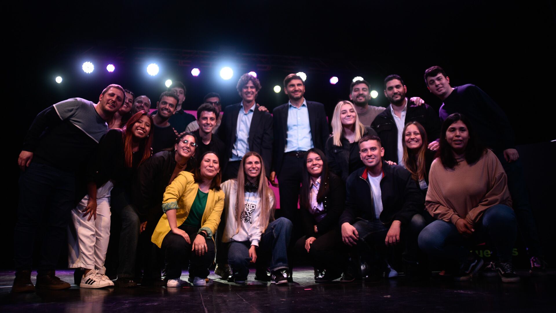 Equipo completo de Evolución en el lanzamiento de las propuestas de Lula Levy