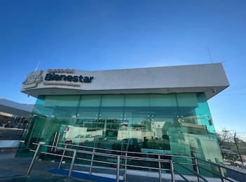 En esta sucursal del Banco del Bienestar de Torremolinos, en Guadalupe, Nuevo León se dio el robo y se descubrió que habría sido planeado por la gerente Delia