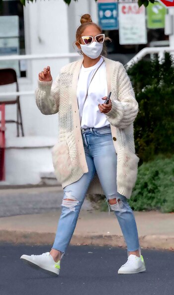 Celebrities-en-un-clic-Jennifer-Lopez-30092020